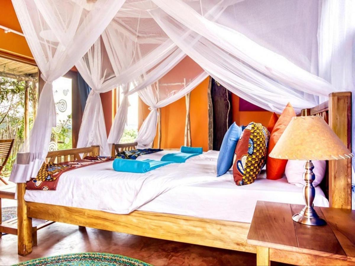 Chameleon Hill Forest Lodge Bwindi Bagian luar foto