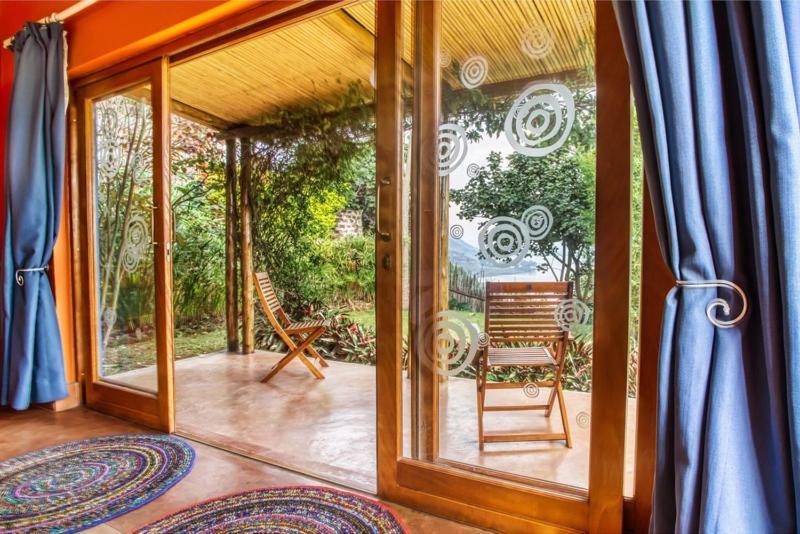 Chameleon Hill Forest Lodge Bwindi Bagian luar foto